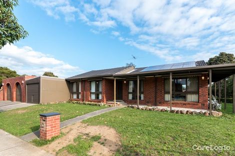 Property photo of 1 Selkirk Court Berwick VIC 3806