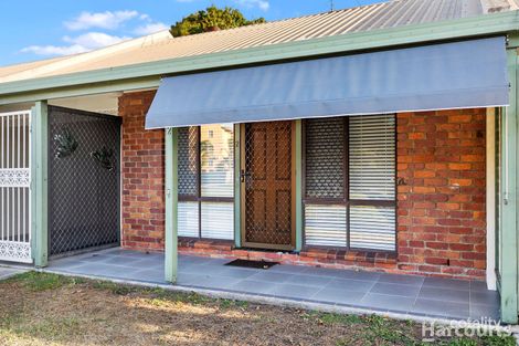 2/12 Denmans Camp Rd, Torquay, QLD 4655