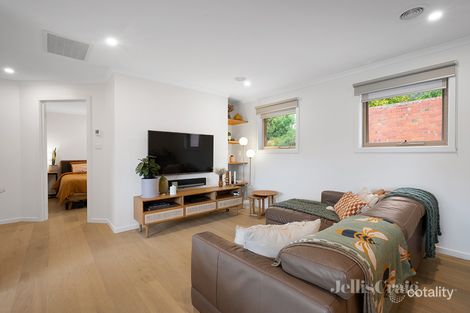 Property photo of 2/37 Waiora Road Heidelberg Heights VIC 3081