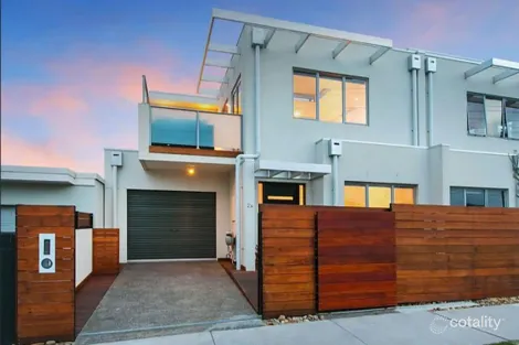 2a Brixton St, Bonbeach, VIC 3196