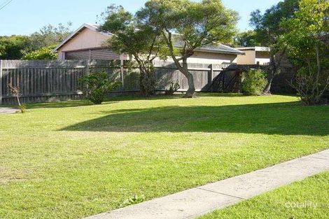 Property photo of 124 Pitt Road North Curl Curl NSW 2099
