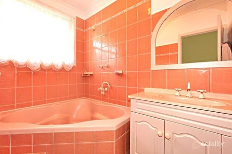 Property photo of 10 Kauri Court Mitcham VIC 3132
