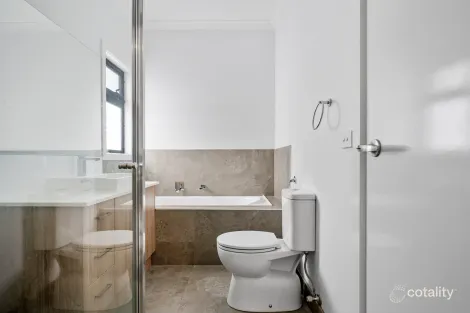 Property photo of 2/50 Goldsmith Avenue Delahey VIC 3037