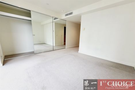 Property photo of 8B/8 Waterside Place Docklands VIC 3008