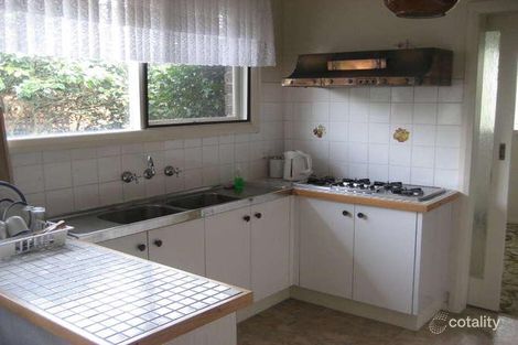 Property photo of 32 Rivett Crescent Mulgrave VIC 3170