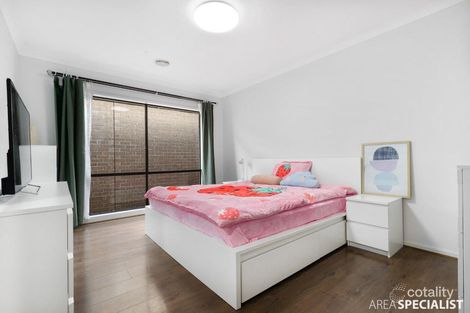 Property photo of 7 Coorong Walk Werribee VIC 3030