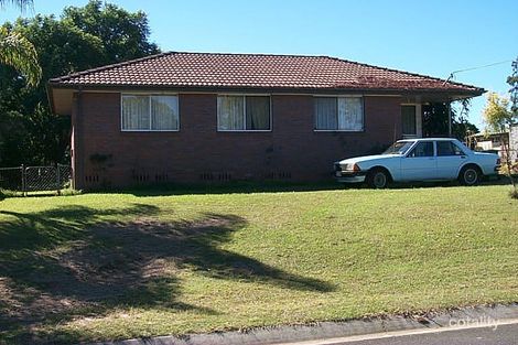 11 Loane Cres, Lawnton, QLD 4501