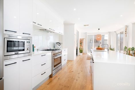 Property photo of 26 Cleeland Court West Wodonga VIC 3690