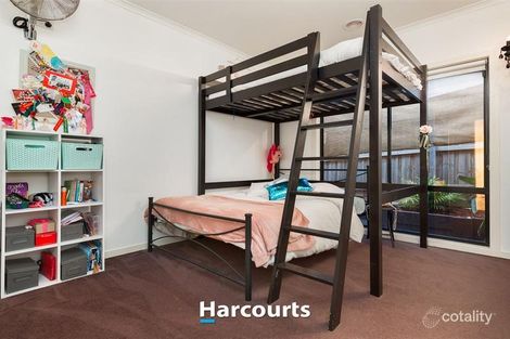 Property photo of 25 Mountain View Circuit Beaconsfield VIC 3807