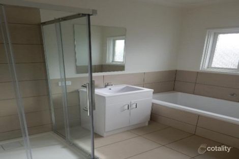 Property photo of 15 Aspinall Road Box Hill North VIC 3129