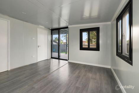 Property photo of 21 Weir Crescent Lurnea NSW 2170