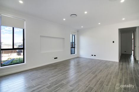 45 Rhinelander Rd, Box Hill, NSW 2765