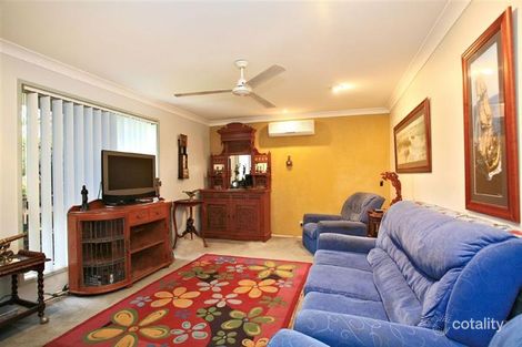 Property photo of 24 Crestleigh Court Morayfield QLD 4506