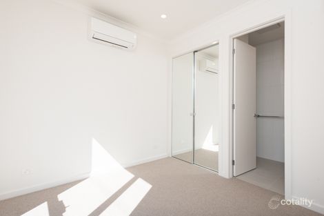 Property photo of 111 Boundary Street Port Melbourne VIC 3207