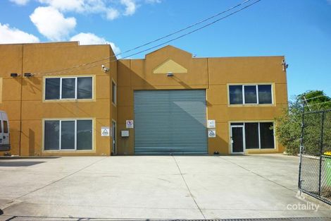 2/20 Sara Gr, Tottenham, VIC 3012