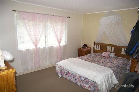 Property photo of 4 Mogg Street Hampton QLD 4352
