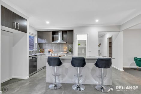 Property photo of 14 Scottsmith Crescent Truganina VIC 3029