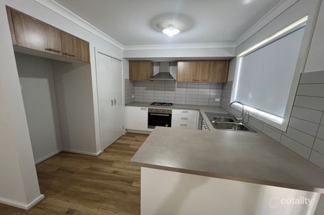 Property photo of 11 Amherst Avenue Mount Duneed VIC 3217