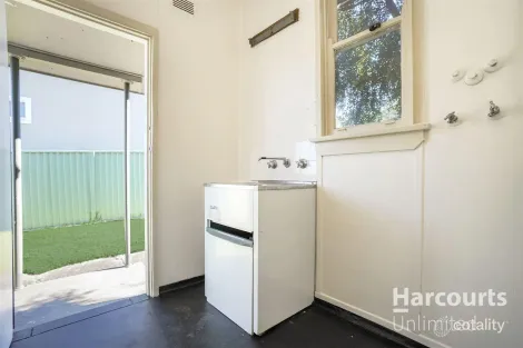 Property photo of 30 Funda Crescent Lalor Park NSW 2147