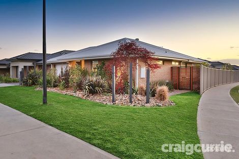 Property photo of 9 Leon Way Pakenham VIC 3810