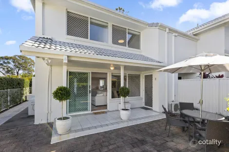 Property photo of 6/28 Chester Terrace Southport QLD 4215