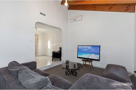 Property photo of 2/114 Copernicus Way Keilor Downs VIC 3038