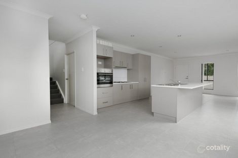 Property photo of 2/143 Chermside Road East Ipswich QLD 4305