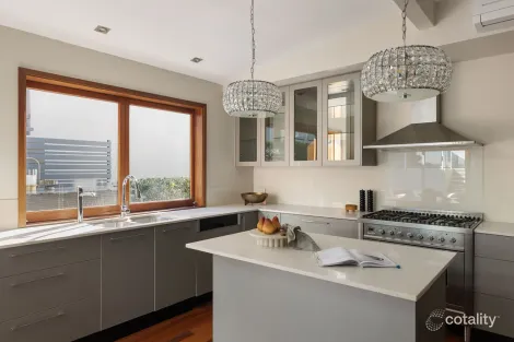 Property photo of 7 Beaufort Lane Clayfield QLD 4011