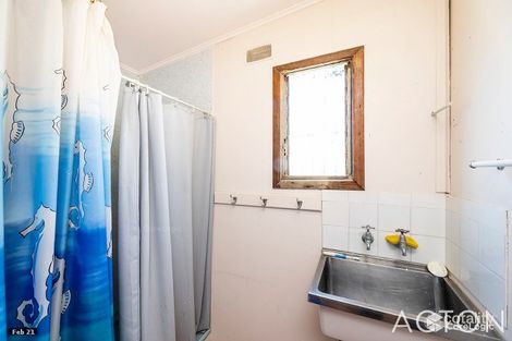 Property photo of 16 Gilmore Street Madora Bay WA 6210