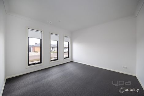 6 Stevo Way, Fraser Rise, VIC 3336