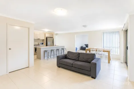 Property photo of 5 Gleneagles Avenue Heddon Greta NSW 2321