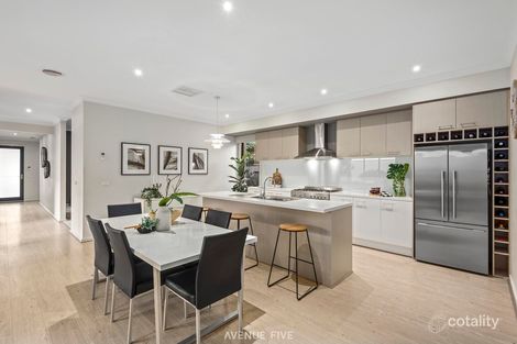 Property photo of 10 Silky Oak Lane Armstrong Creek VIC 3217