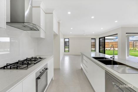 Property photo of 34 Moorinya Circuit Mount Peter QLD 4869