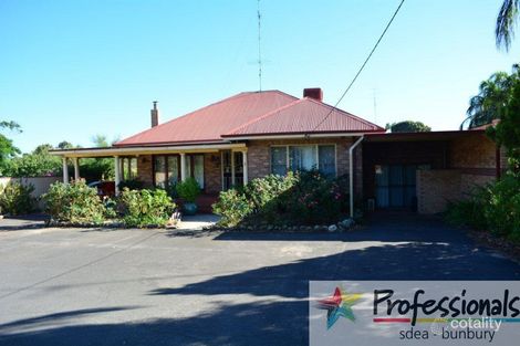 10 Uduc Rd, Harvey, WA 6220