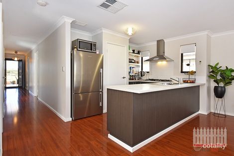 Property photo of 13 Sabro Lane Caversham WA 6055