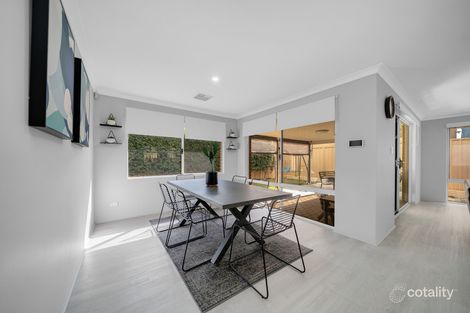 Property photo of 7 Albana Grove Pearsall WA 6065