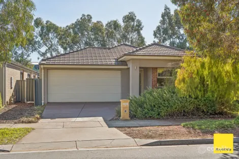 7 YELLOWGUM DR, EPSOM, VIC 3551