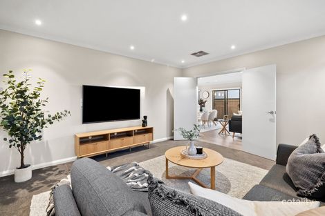 Property photo of 24 Sorrento Drive Alfredton VIC 3350