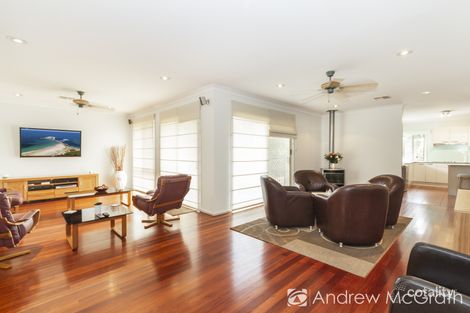 Property photo of 16 Cinnabar Close Caves Beach NSW 2281