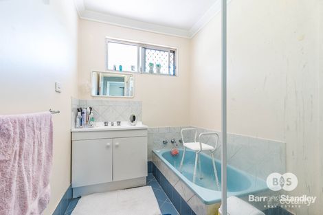 6 Ganfield St, Carey Park, WA 6230