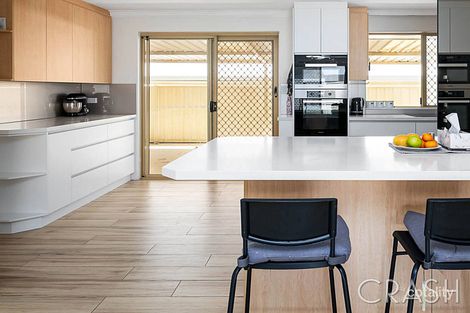 Property photo of 6 Coquina Close Heathridge WA 6027