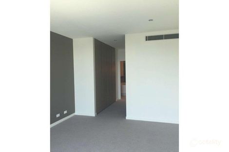 Property photo of 1502/9 Waterside Place Docklands VIC 3008