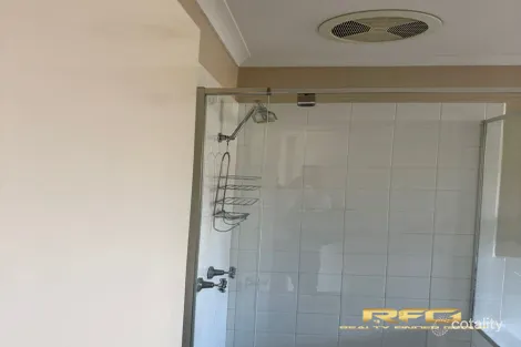 Property photo of 40 Carina Drive Melton VIC 3337