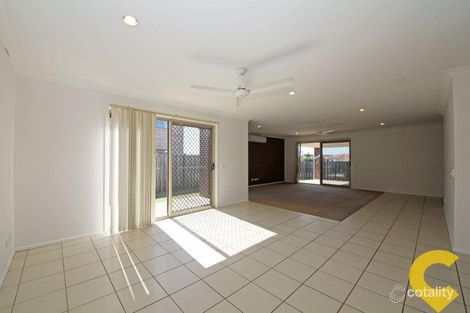 Property photo of 27 Eimeo Place Sandstone Point QLD 4511