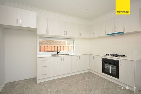 Property photo of 3 Siandra Avenue Fairfield NSW 2165