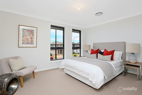 Property photo of 35 Carney Crescent Tallawong NSW 2762