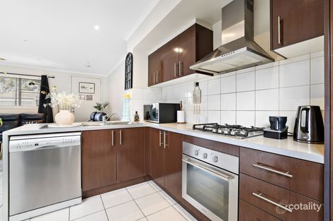 Property photo of 9 Wooling Lane Caroline Springs VIC 3023