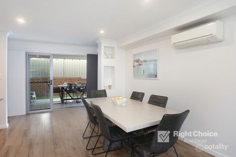 Property photo of 1/11 Valley View Crescent Albion Park NSW 2527