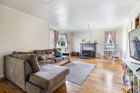 Property photo of 6 Lane Place Orange NSW 2800