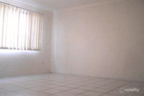 Property photo of 4/16 Duet Drive Mermaid Waters QLD 4218